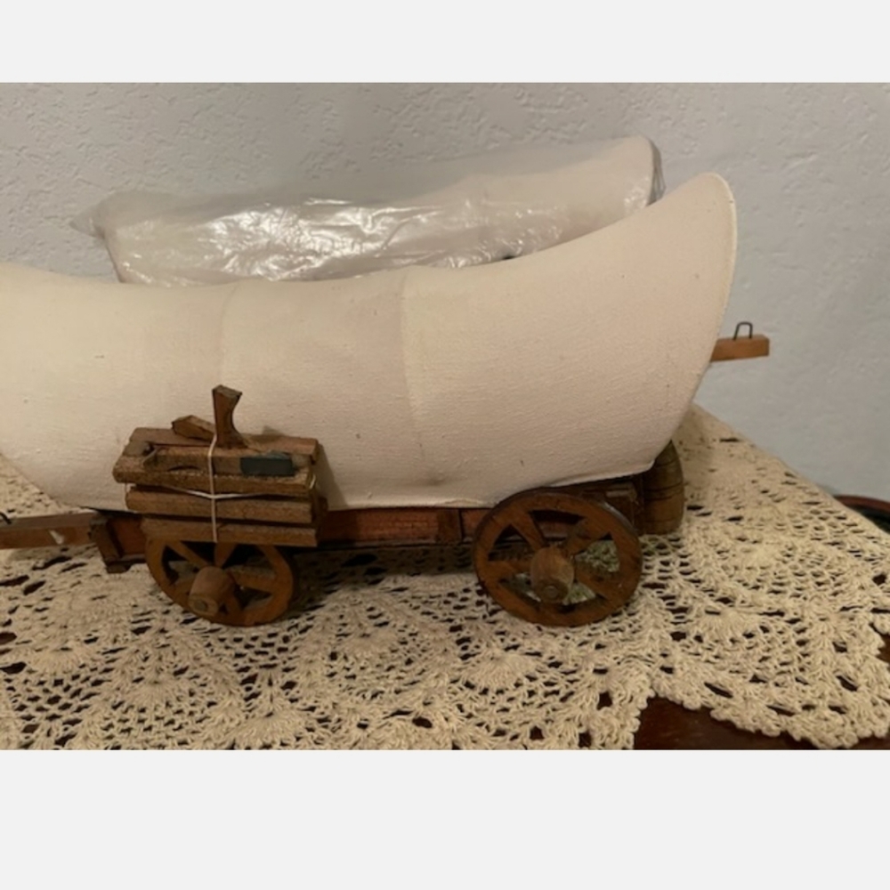 Vintage Collectable Covered Wagons Wood And Fabric Of Conestoga 13in Long - Picture 3 of 3